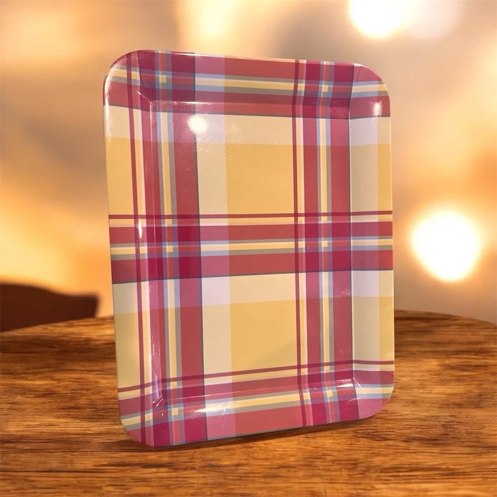 7 Pottery Barn Plastic Trays